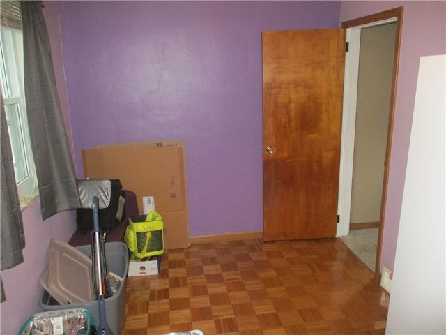 109 Linhart St, Wilkins Twp, PA 15145