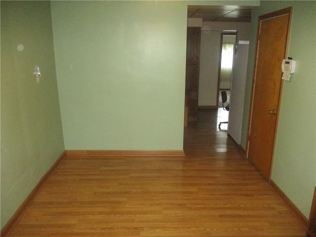 109 Linhart St, Wilkins Twp, PA 15145