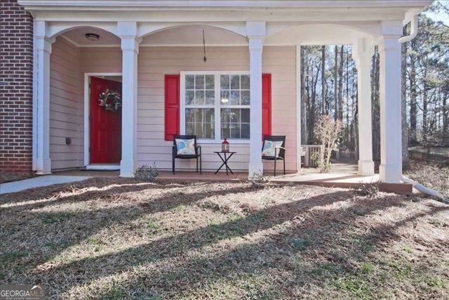 1325 Greenwood Acres Drive, Cumming, GA 30040