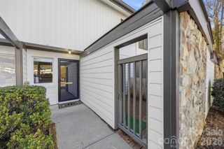 3617 Maple Glen Lane, Charlotte, NC 28226