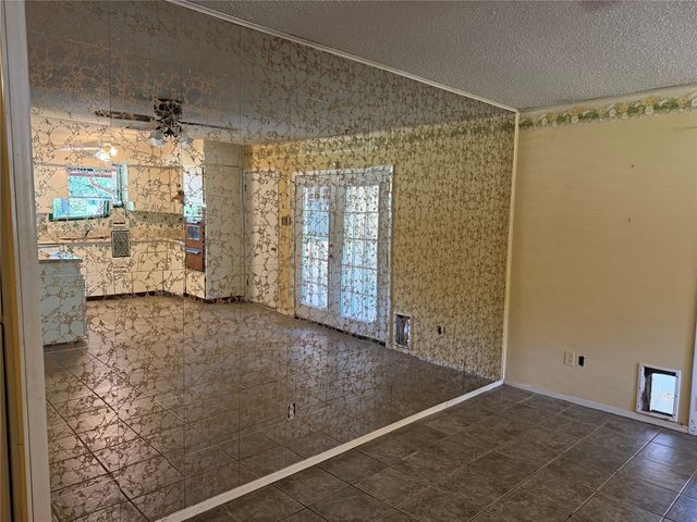2905 SE 6th Street, Mineral Wells, TX 76067