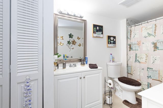 4702 Waterview Circle, Palm Springs, FL 33461