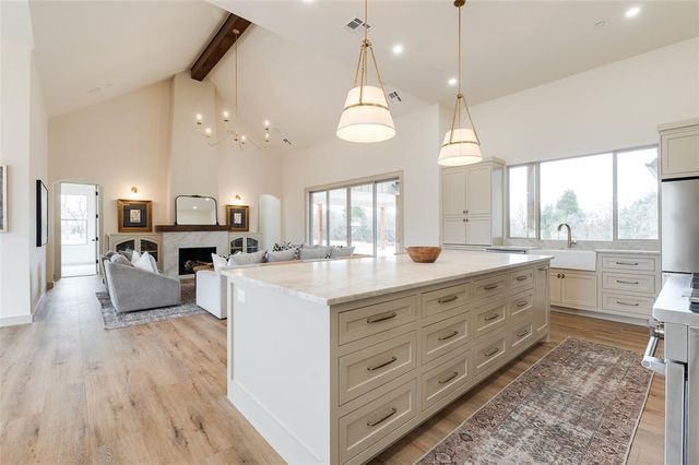 11900 Setenta Grove Circle, Oklahoma City, OK 73150
