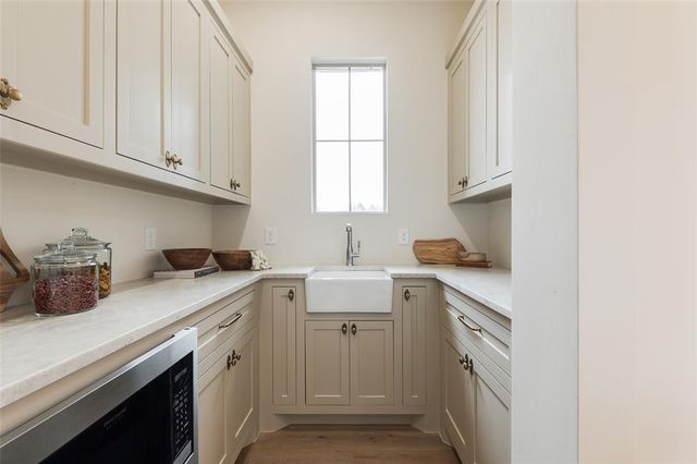 11900 Setenta Grove Circle, Oklahoma City, OK 73150