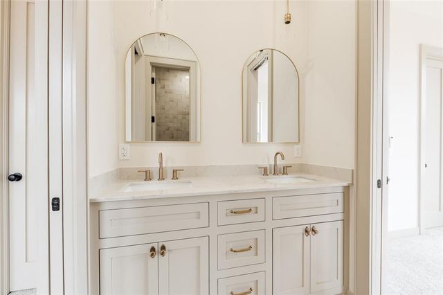 11900 Setenta Grove Circle, Oklahoma City, OK 73150