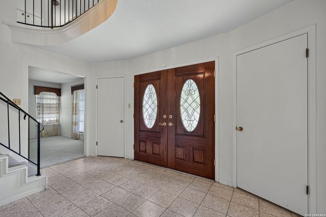 9003 Rock Cliff Rd, San Antonio, TX 78230
