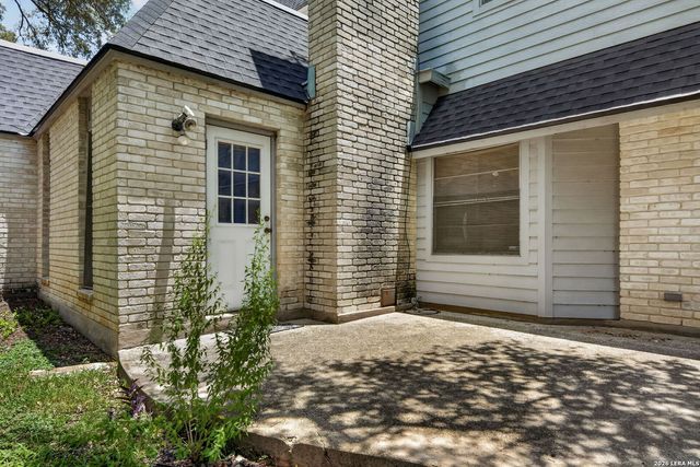 9003 Rock Cliff Rd, San Antonio, TX 78230