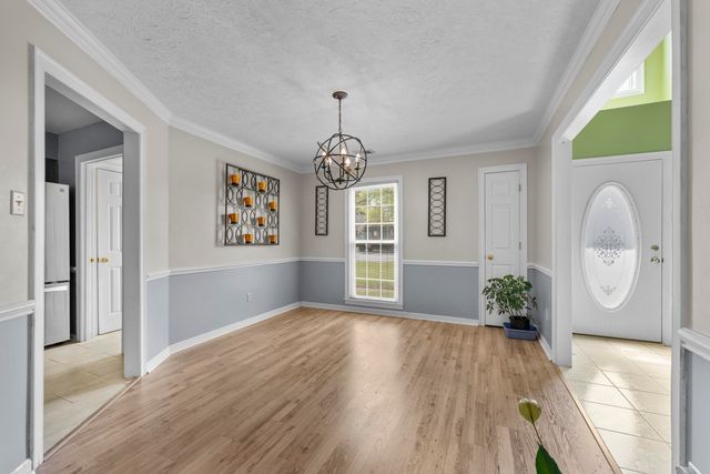 8956 E MEADOW RIDGE CV, Memphis, TN 38016