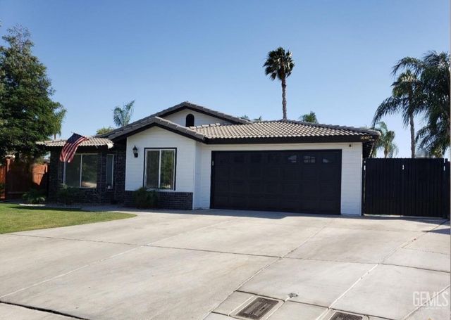 10409 Atakapa Avenue, Bakersfield, CA 93312