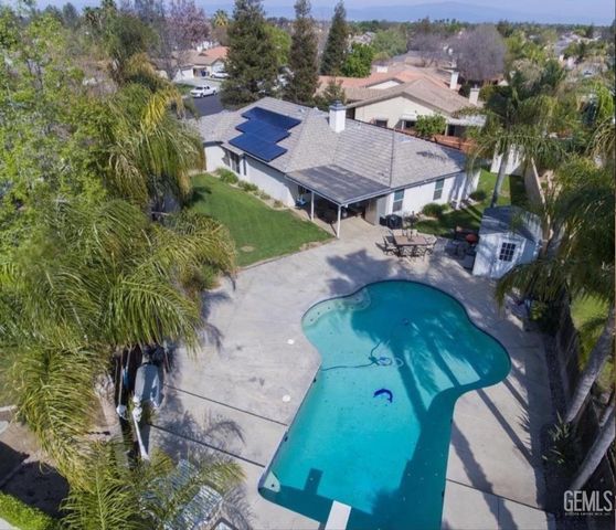 10409 Atakapa Avenue, Bakersfield, CA 93312