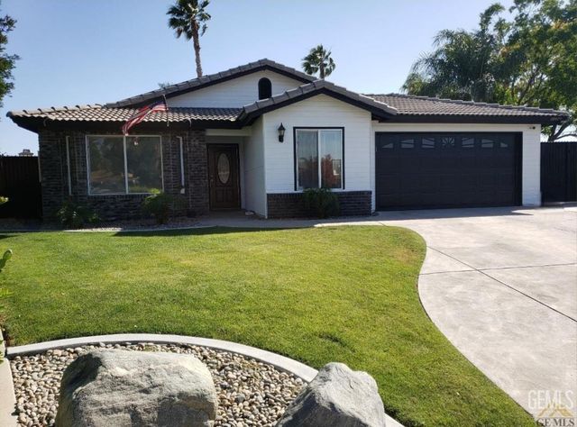 10409 Atakapa Avenue, Bakersfield, CA 93312