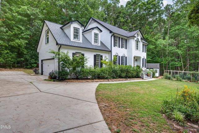 8424 Portmarnock Court, Wake Forest, NC 27587