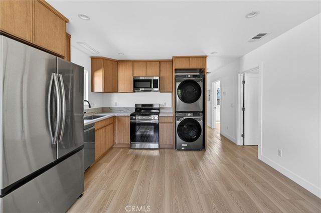 8122 Cheyenne, Downey, CA 90242