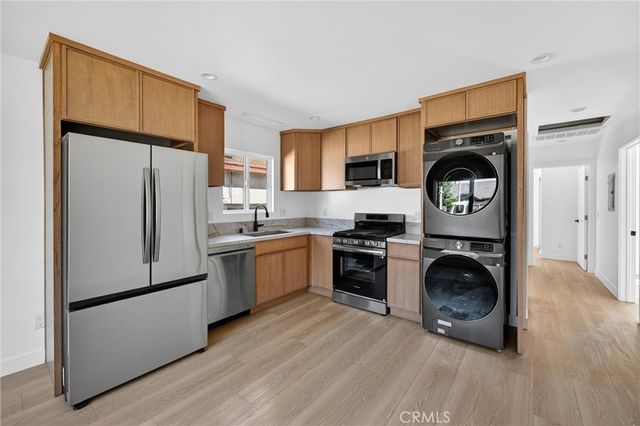 8122 Cheyenne, Downey, CA 90242