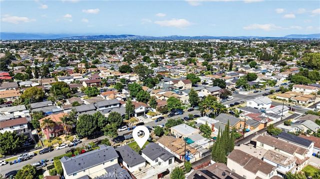 8122 Cheyenne, Downey, CA 90242