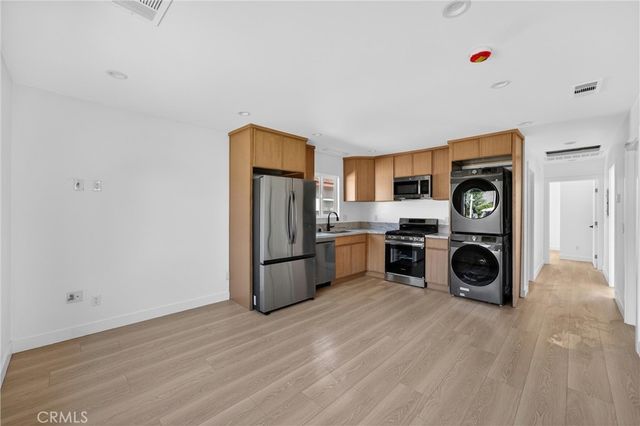 8122 Cheyenne, Downey, CA 90242