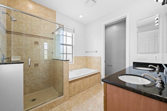870 NW 83RD Lane, Boca Raton, FL 33487