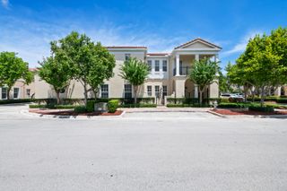 870 NW 83RD Lane, Boca Raton, FL 33487