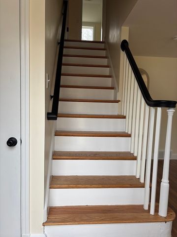 37 Berlin St, Rockland, MA 02370