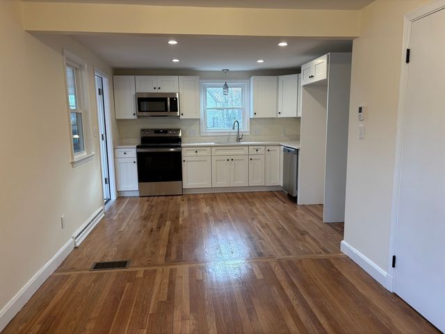 37 Berlin St, Rockland, MA 02370