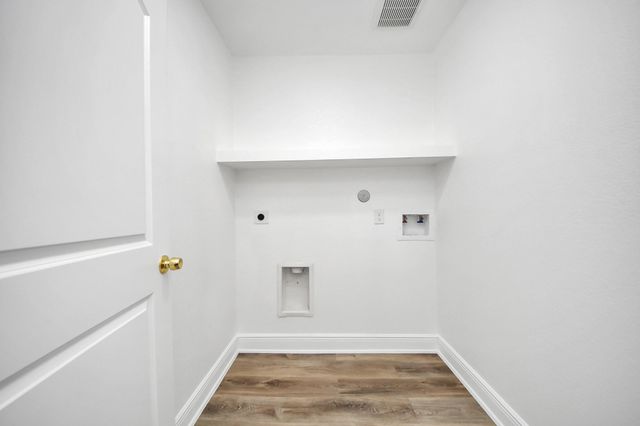 1313 Avenue G, South Houston, TX 77587