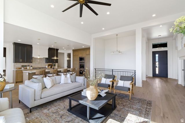 538 S 1400 W, Farmington, UT 84025