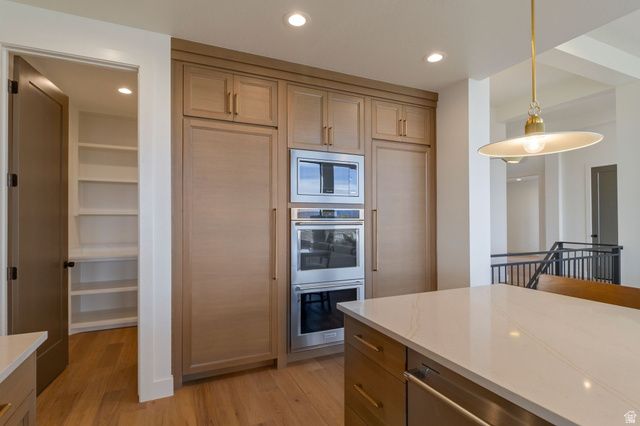 538 S 1400 W, Farmington, UT 84025