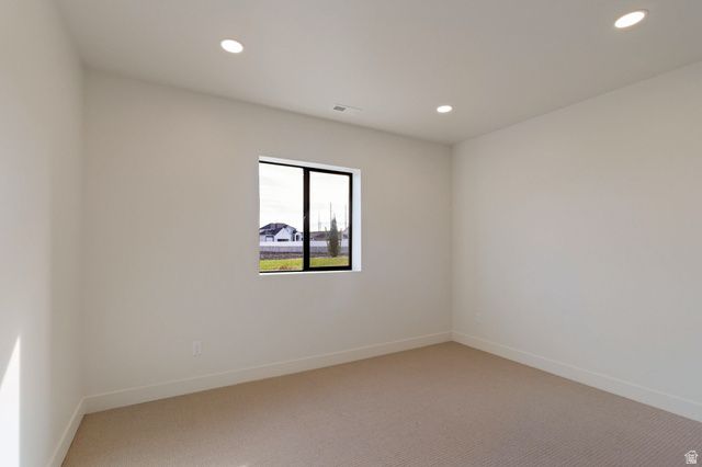 538 S 1400 W, Farmington, UT 84025