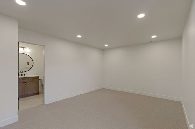 538 S 1400 W, Farmington, UT 84025