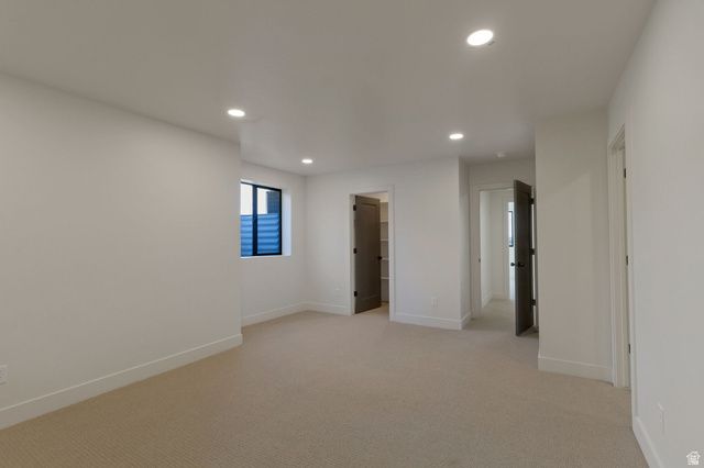 538 S 1400 W, Farmington, UT 84025