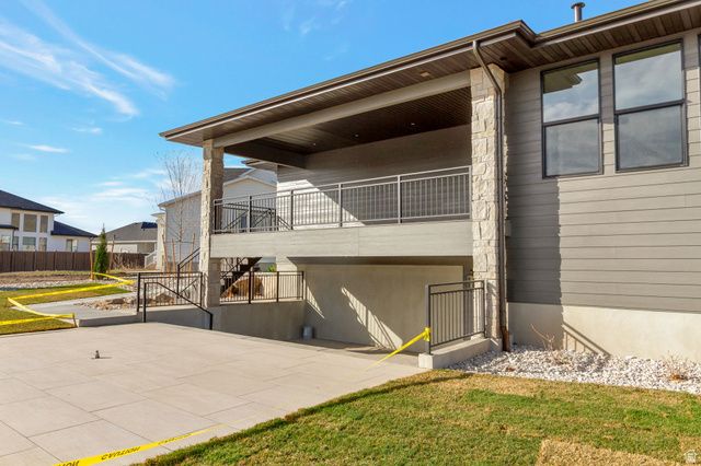 538 S 1400 W, Farmington, UT 84025