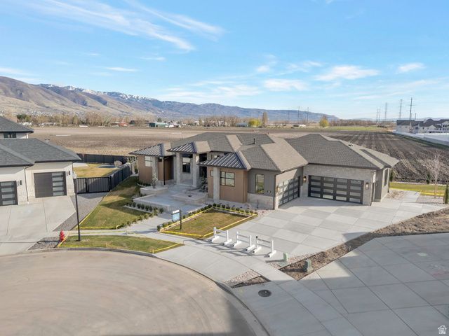538 S 1400 W, Farmington, UT 84025