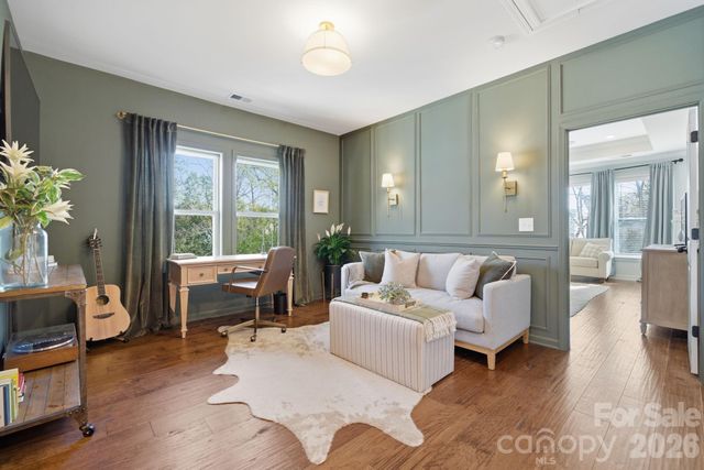 2538 Barry Street, Charlotte, NC 28205