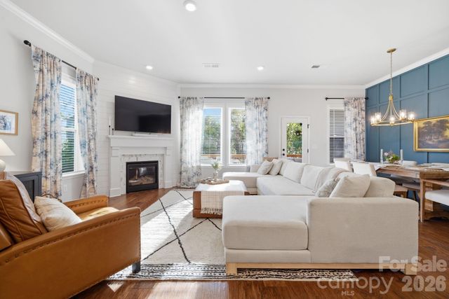 2538 Barry Street, Charlotte, NC 28205