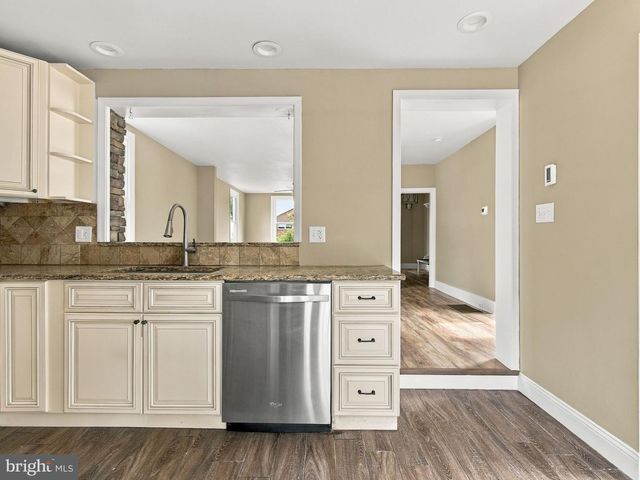 120 S 11TH ST, Quakertown, PA 18951