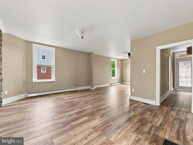 120 S 11TH ST, Quakertown, PA 18951