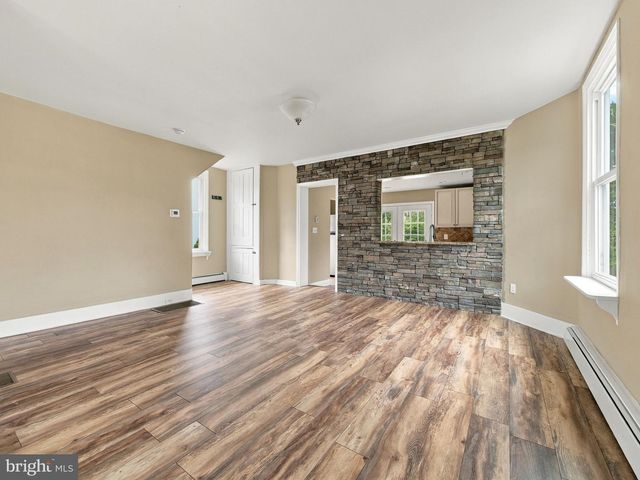 120 S 11TH ST, Quakertown, PA 18951
