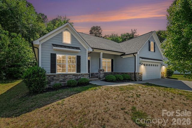 2660 NW Poplar Cove Drive NW, Concord, NC 28027
