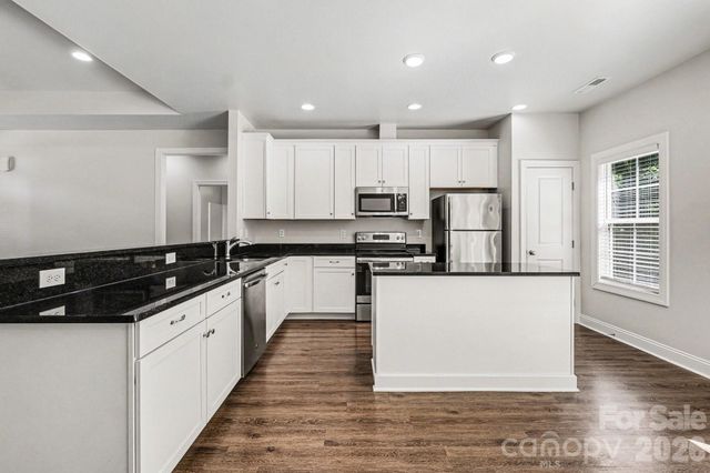 2660 NW Poplar Cove Drive NW, Concord, NC 28027