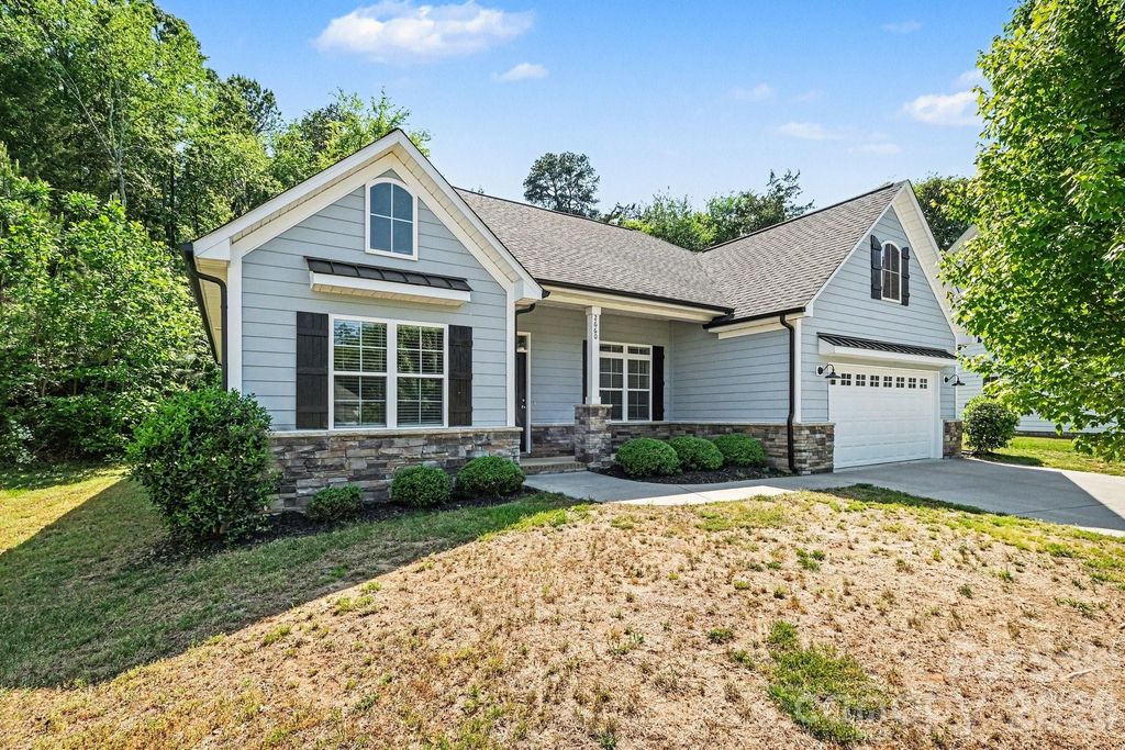 2660 NW Poplar Cove Drive NW, Concord, NC 28027
