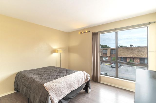 1836 N CRYSTAL LAKE DRIVE 104, Lakeland, FL 33801