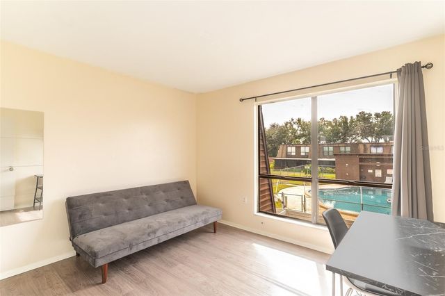 1836 N CRYSTAL LAKE DRIVE 104, Lakeland, FL 33801