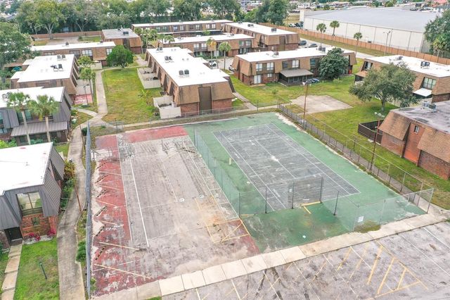 1836 N CRYSTAL LAKE DRIVE 104, Lakeland, FL 33801