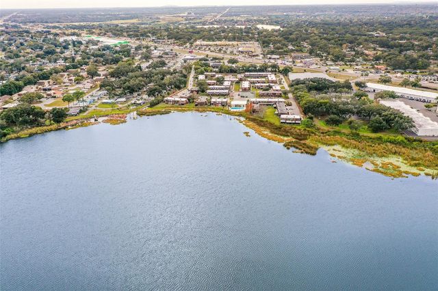 1836 N CRYSTAL LAKE DRIVE 104, Lakeland, FL 33801