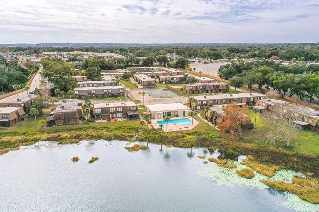 1836 N CRYSTAL LAKE DRIVE 104, Lakeland, FL 33801