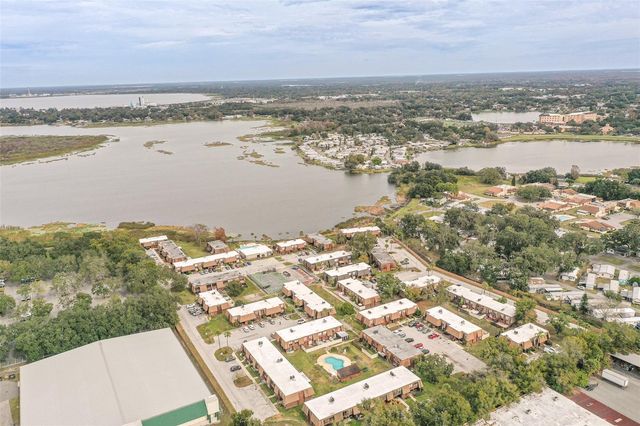 1836 N CRYSTAL LAKE DRIVE 104, Lakeland, FL 33801