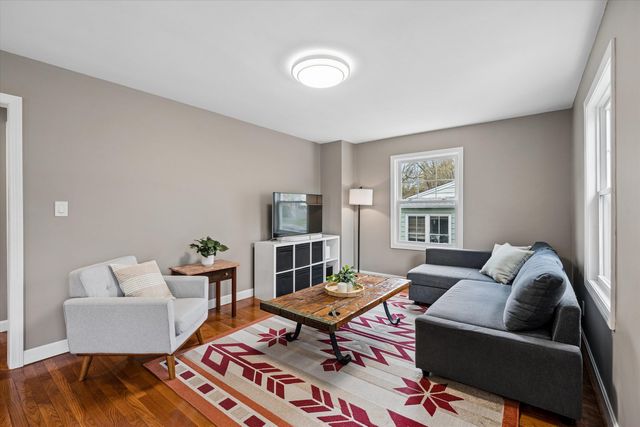 24 Hiler Street, Manchester, NH 03109