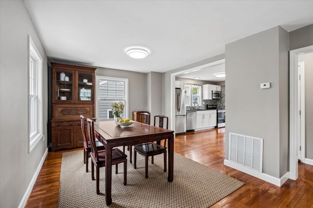 24 Hiler Street, Manchester, NH 03109