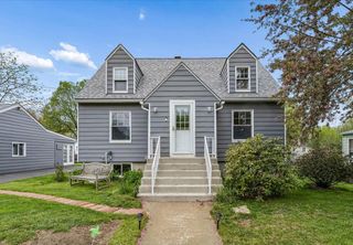 24 Hiler Street, Manchester, NH 03109