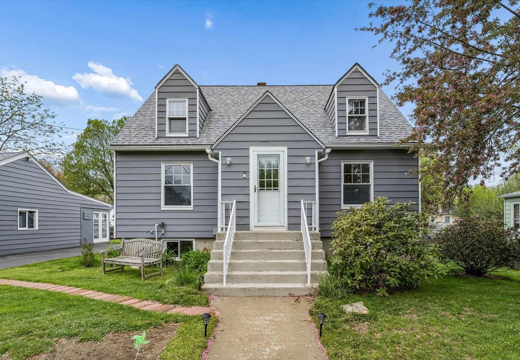 24 Hiler Street, Manchester, NH 03109